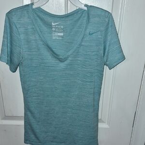 Nike Women's Teal Athletic Cut Dri Fit  Short Sleeve Tee Size XS